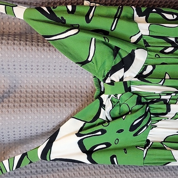 Trina Turk Monstera Philodenderon Maxi Sundress Size S - Picture 6 of 7
